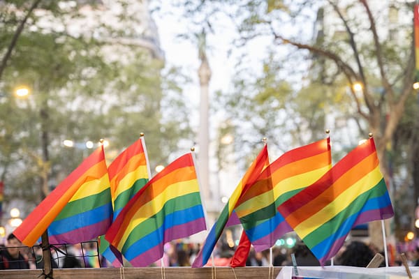 Talleres y cursos en centro de referencia LGBTI+