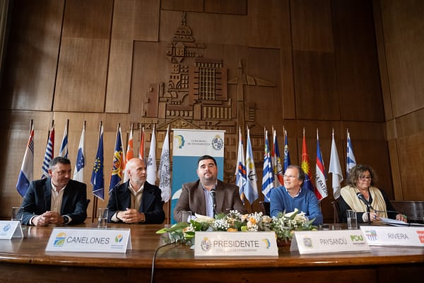 «Debemos ser el primer contacto con las demandas de la gente»