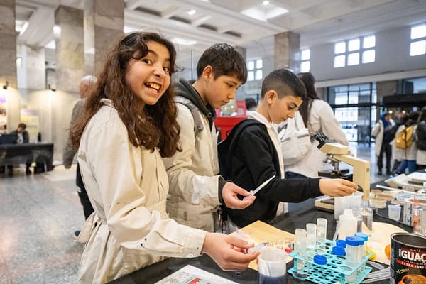 Latitud Ciencias dejó «muchísimas niñas y niños entusiasmados»